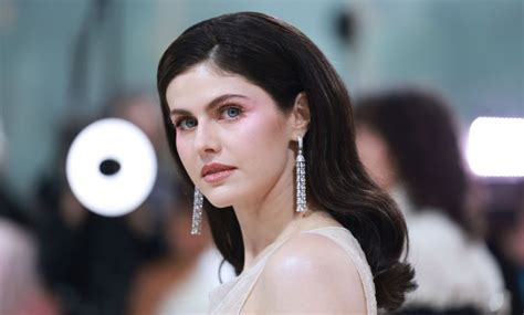 daddario nude|Alexandra Daddario Poses Totally Nude on Instagram